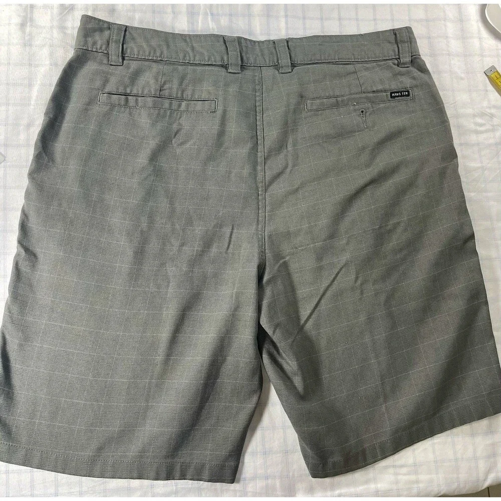 Hang Ten Men’s Gray Plaid Flat Front Walk Shorts Size 36 Modern Fit Hybrid